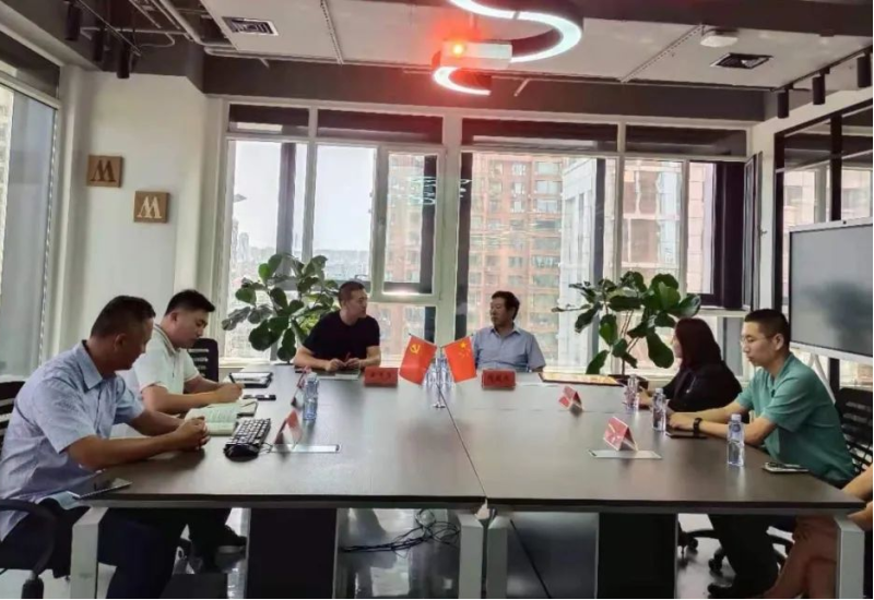 哈尔滨市食品工业协会领导莅临黑龙江美盛泰富律师事务所，举办指导交流会暨授牌仪式