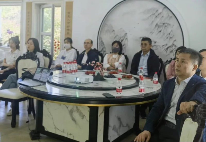 省中小企业协会举办企业家学习交流会