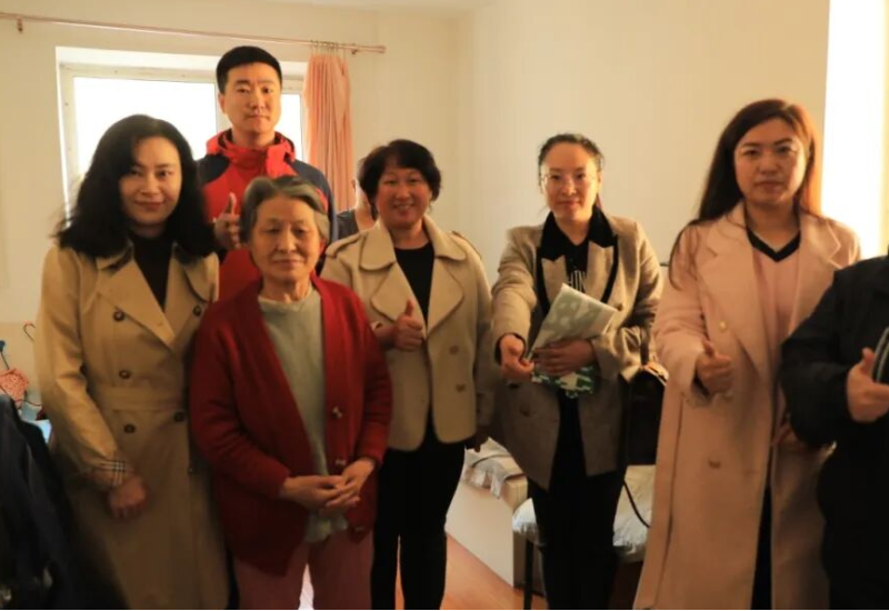 美盛泰富 | 党支部情系困难家庭，温暖进社区